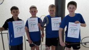 16 Messel Fossiliencup
