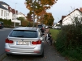 Falschparker auf dem Gehweg der Umleitungsstrecke Schubertstraße