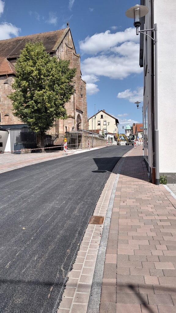 Hauptstraße 3. Bauabschnitt vor der Eröffnung